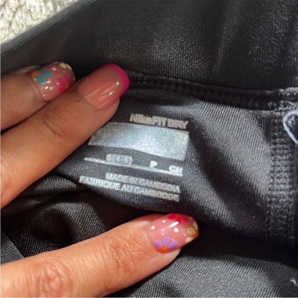 NikeCourt Dri-FIT Victory Women's Flouncy Skort - Picture 4 of 8